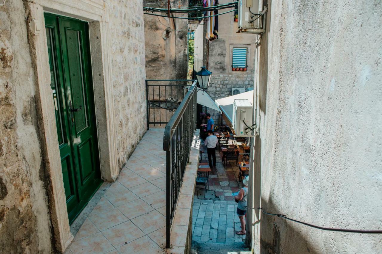 Kaya Apartment Kotor Exterior photo